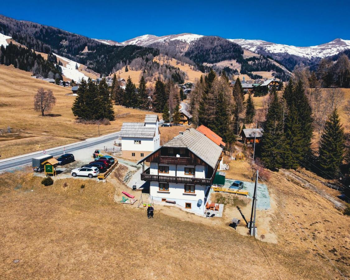 Nockalm Cottage Бад Кляйнкирххайм Экстерьер фото