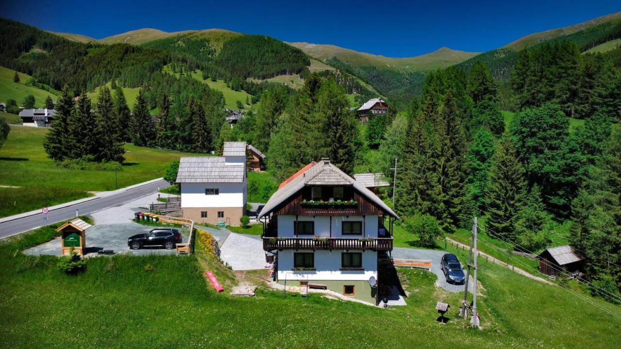 Nockalm Cottage Бад Кляйнкирххайм Экстерьер фото